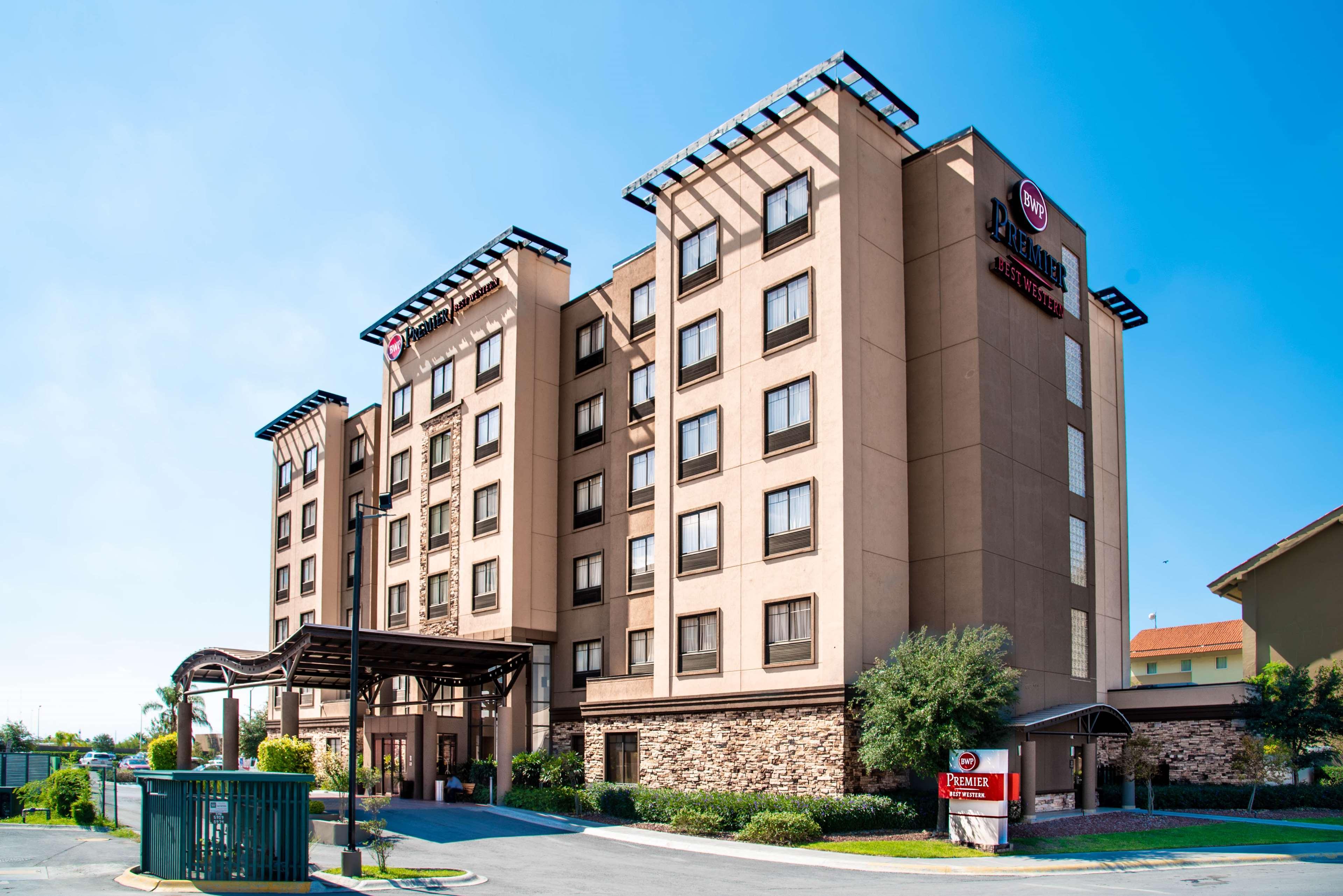 Best Western Premier Monterrey Aeropuerto Apodaca Dış mekan fotoğraf Hampton Inn & Suites San Antonio